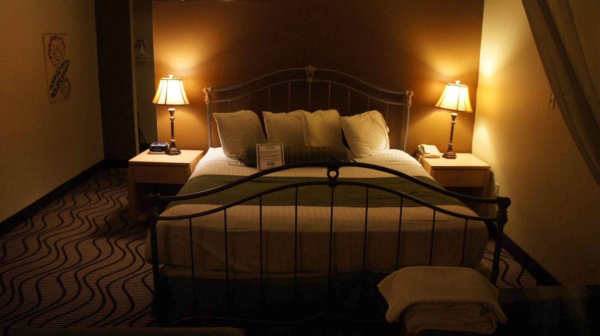 Waterbird Lakeside Inn Chesterton Esterno foto