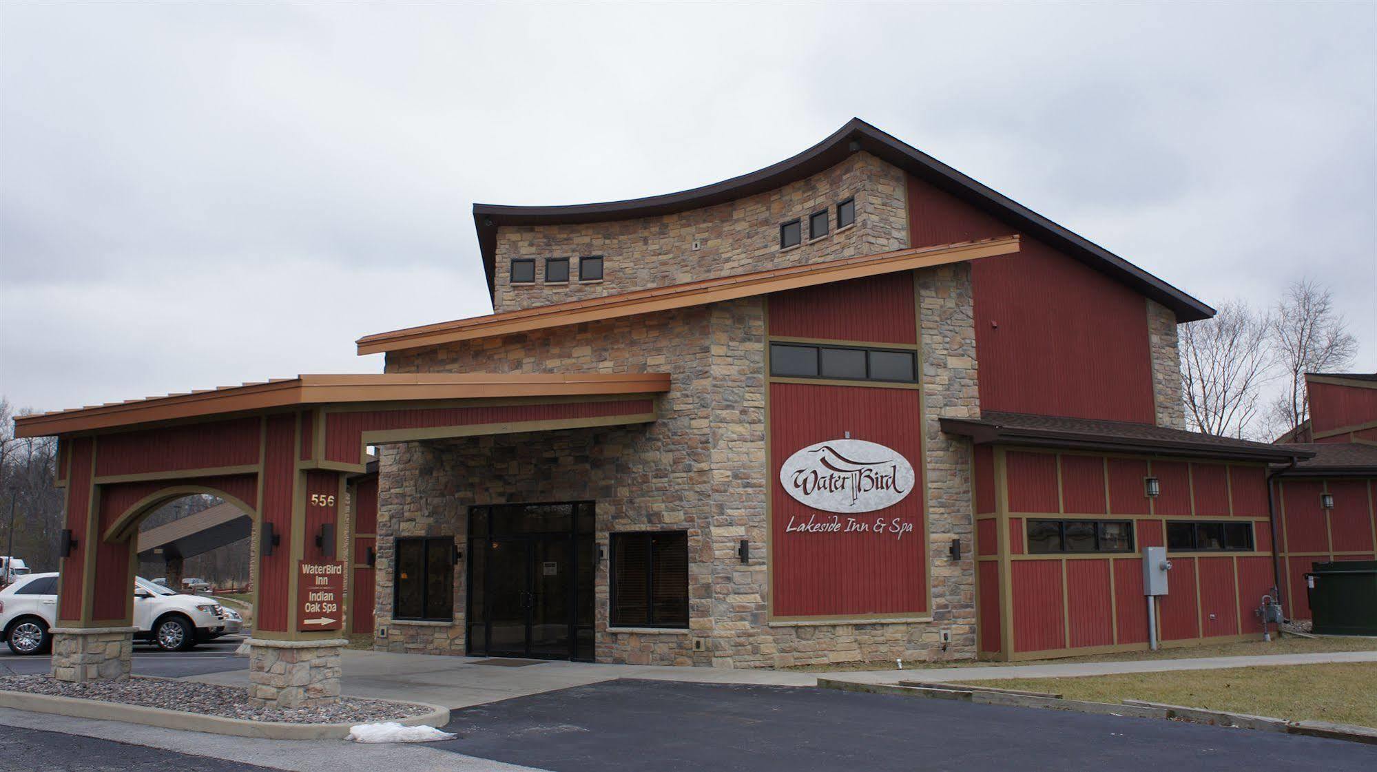 Waterbird Lakeside Inn Chesterton Esterno foto