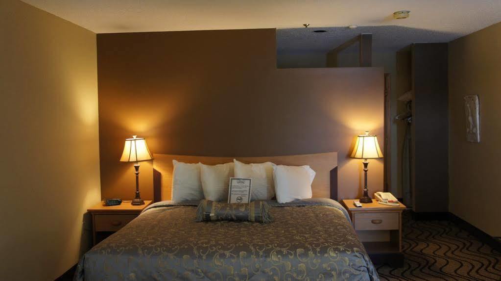 Waterbird Lakeside Inn Chesterton Esterno foto